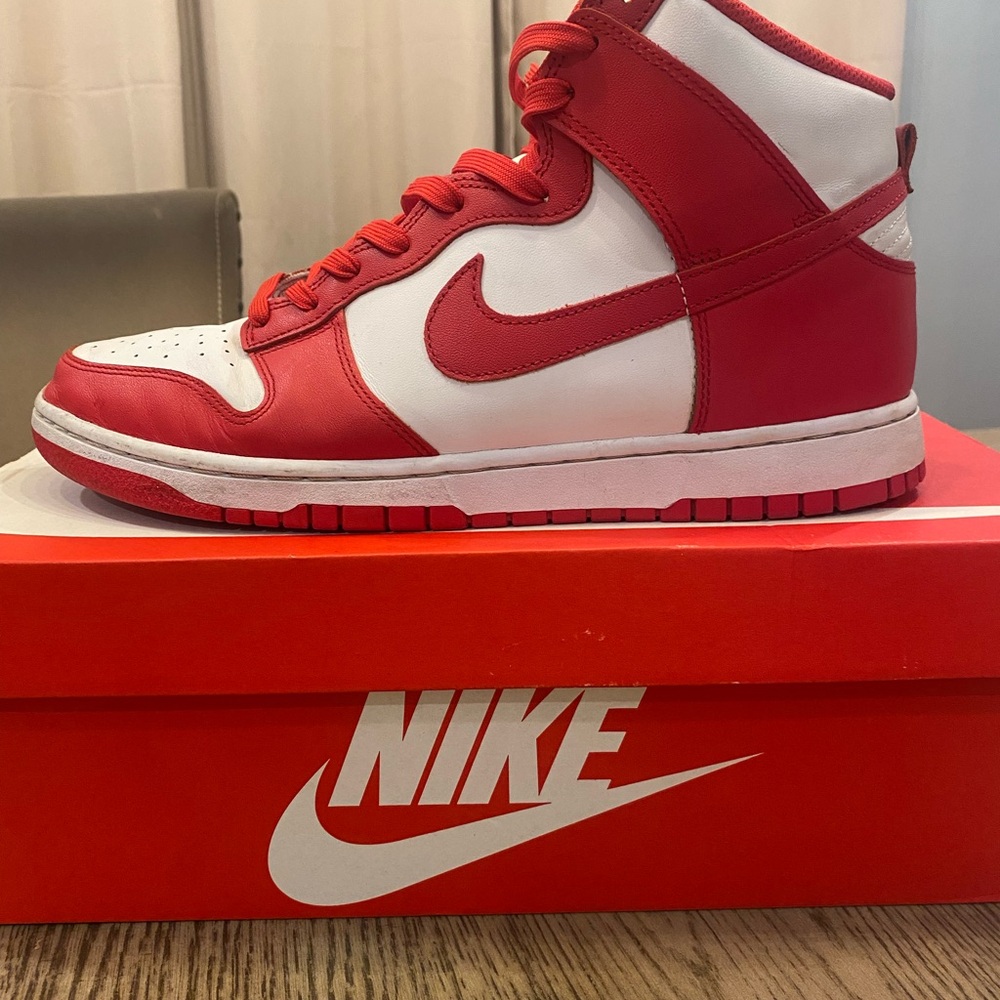 Nike Dunk High Championship Red
